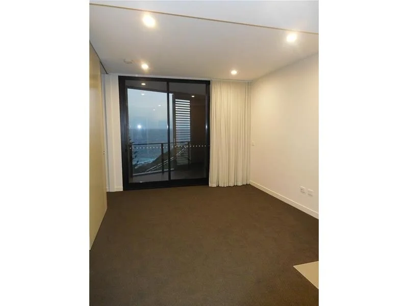 Additional image 4 of S403/77 Shortland Esplanade, Newcastle NSW 2300