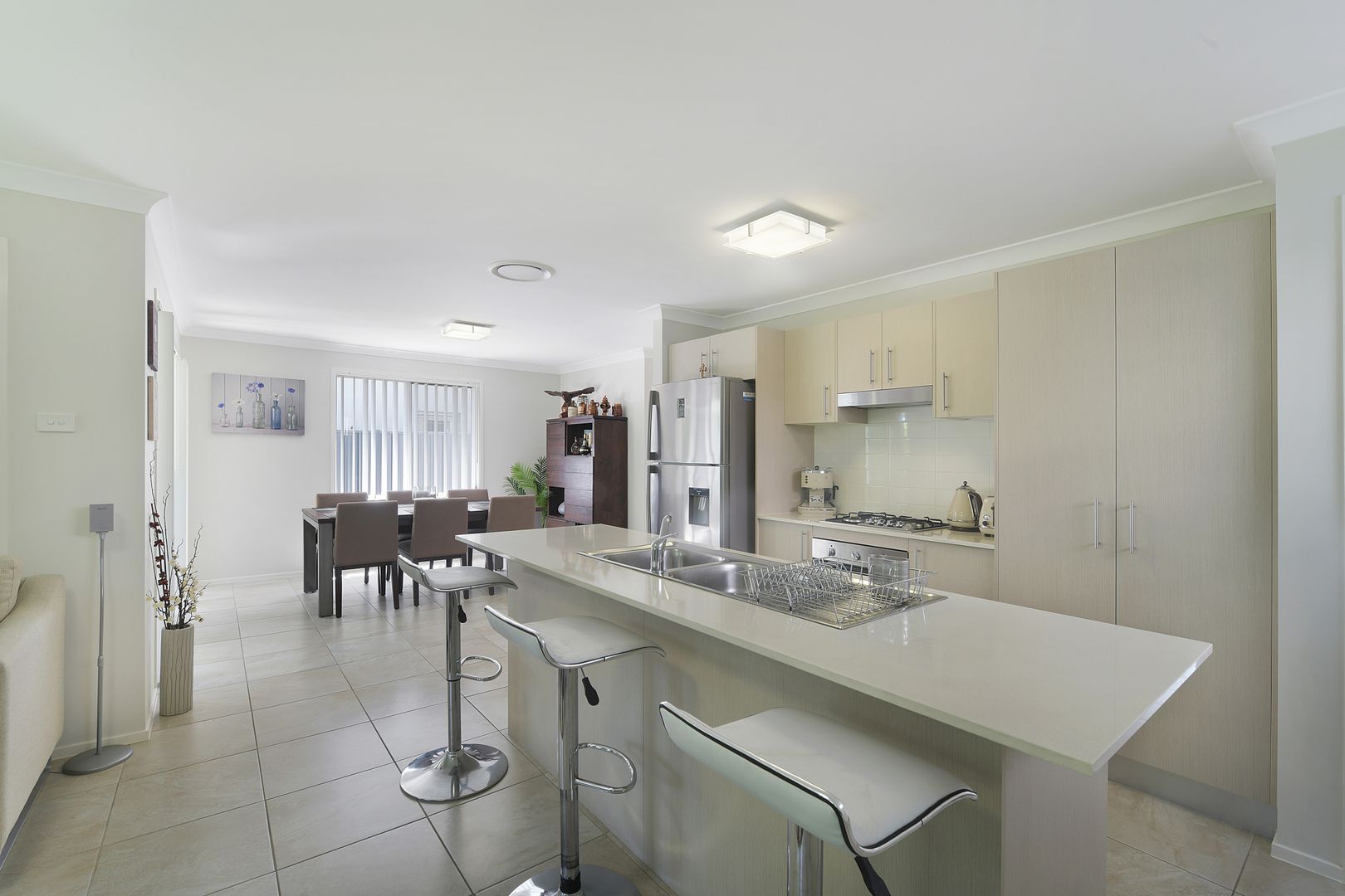 16 Regency Drive, Harrington Park NSW 2567, Image 2