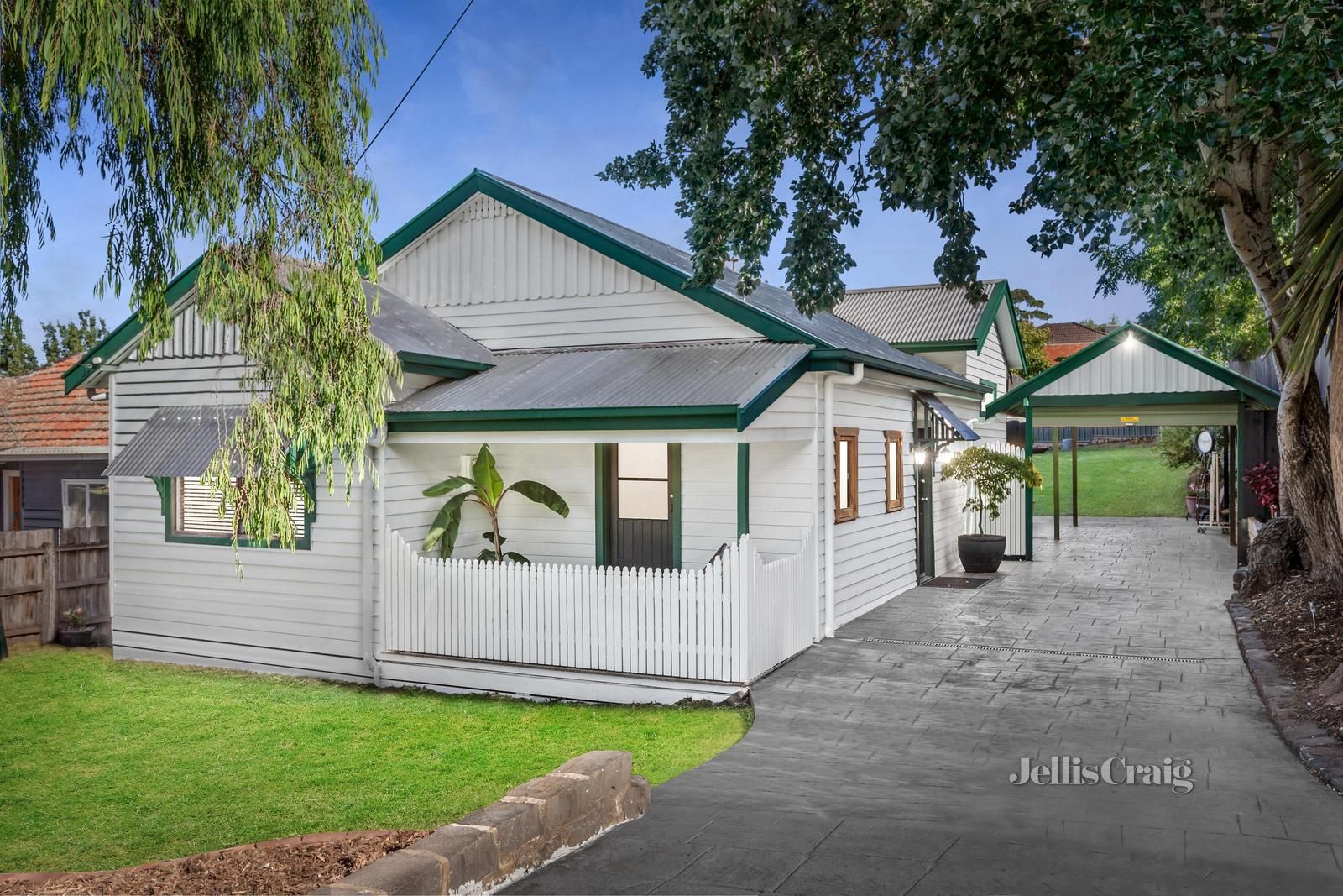 31 Oakland Street, Maribyrnong VIC 3032, Image 2