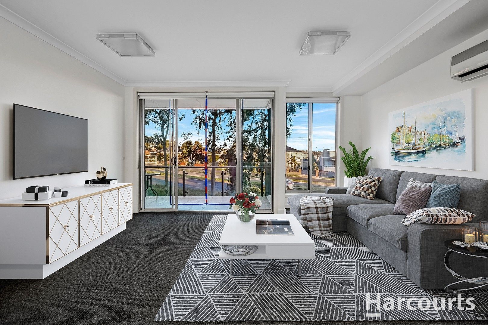 9/2 Yarra Bing Crescent, Burwood VIC 3125, Image 0