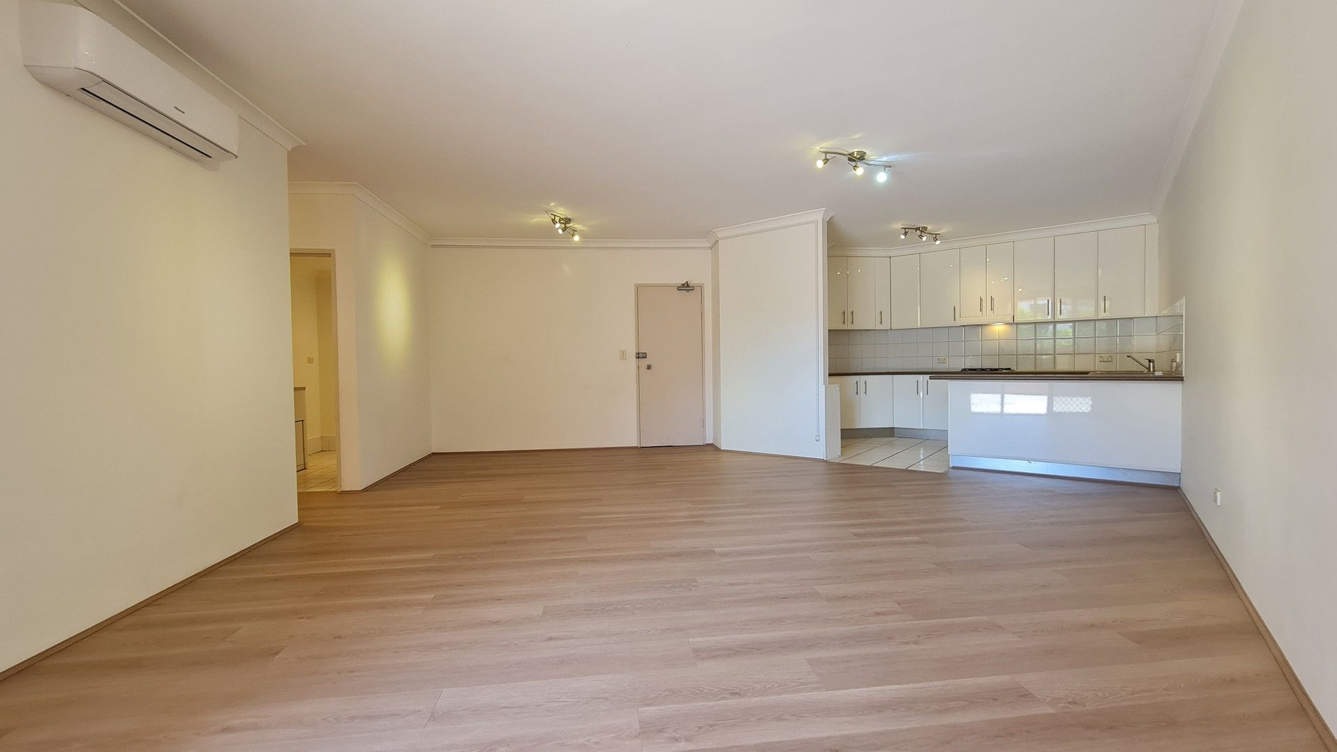 2 bedrooms Apartment / Unit / Flat in 10/927 Victoria Road WEST RYDE NSW, 2114