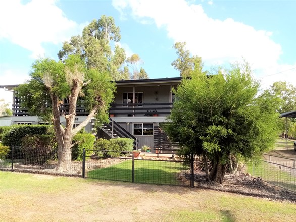 165 Albert Street, Inglewood QLD 4387