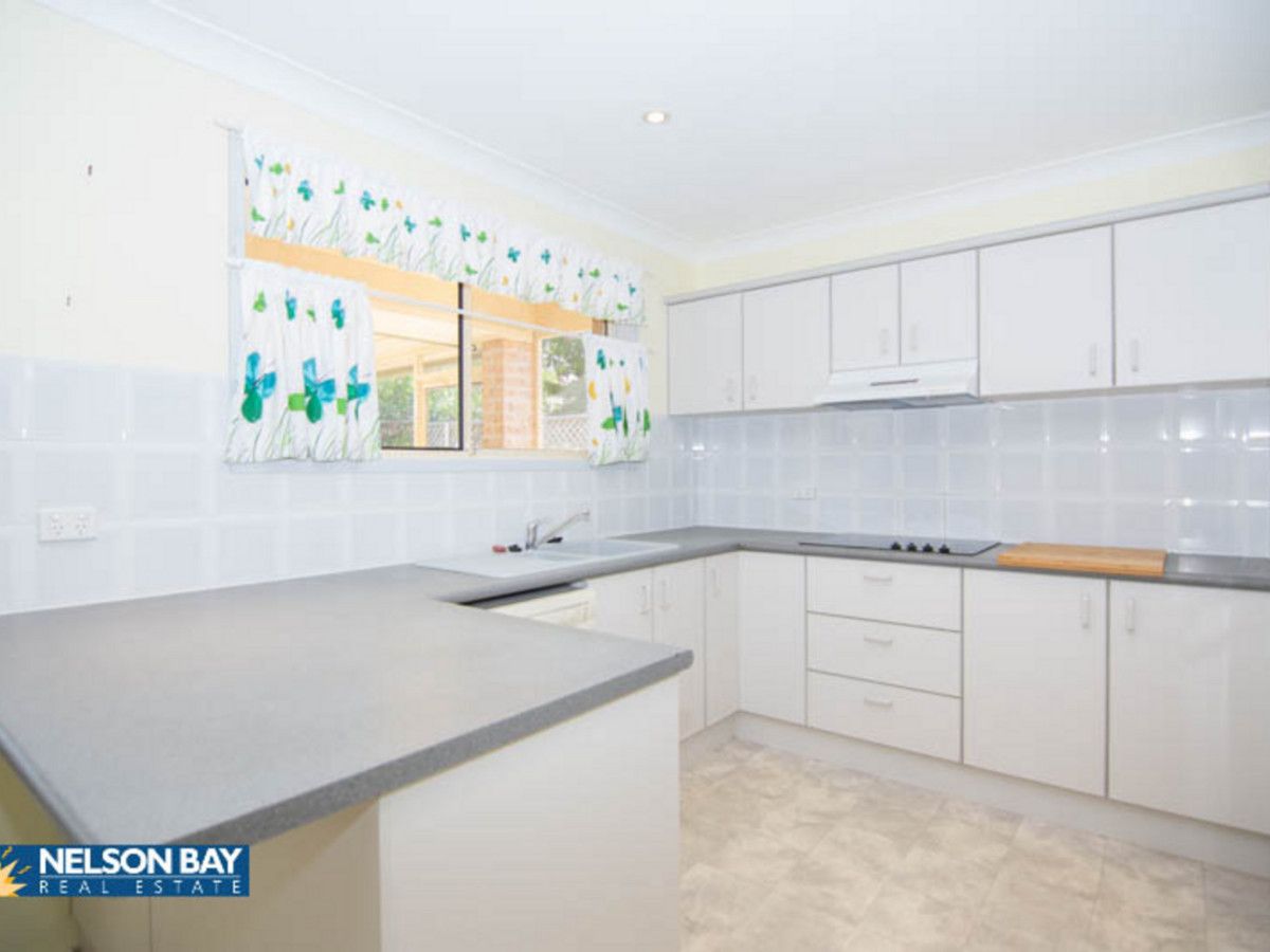 2/38 Bagnall Avenue, Soldiers Point NSW 2317, Image 1