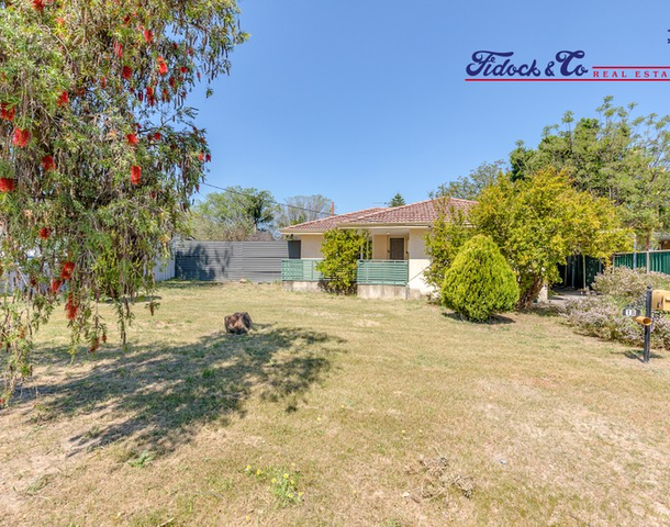 16 Cabarita Road, Armadale WA 6112