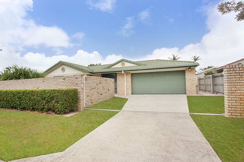 158 Oceanic Dr, Warana QLD 4575, Image 2