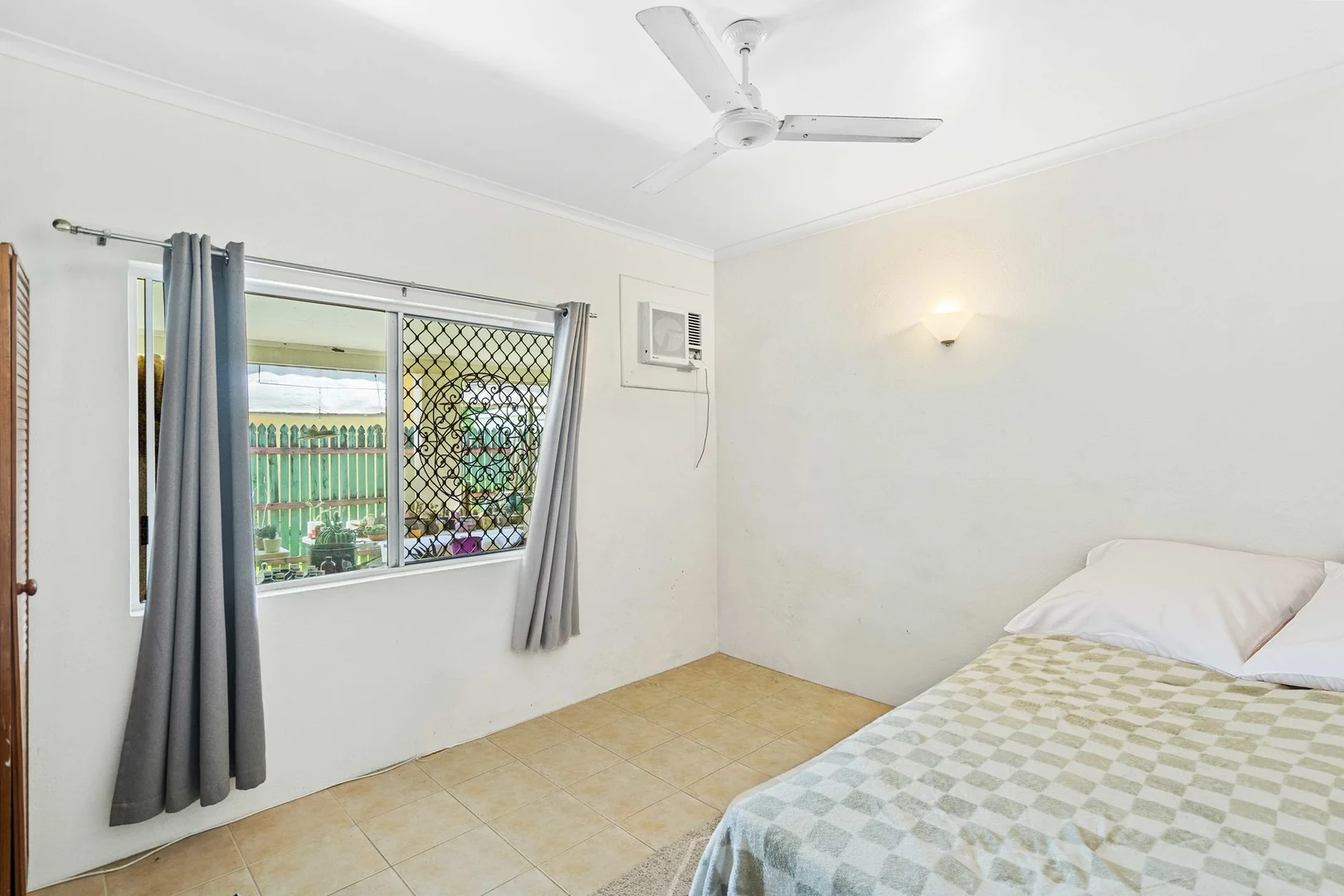 Additional image 10 of 12-14 Cumberland Avenue, Smithfield QLD 4878