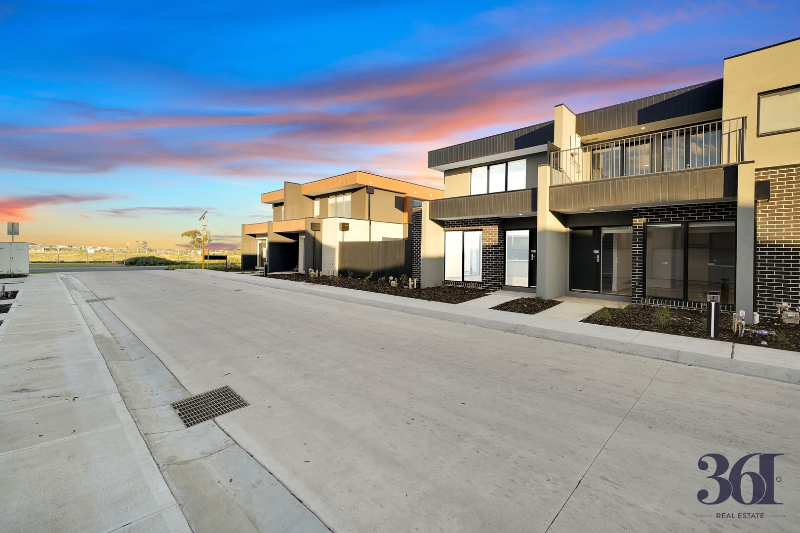 3/3 Rosso Drive, Tarneit VIC 3029, Image 2