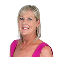 Helen Fairbairn-Campbell, Sales representative
