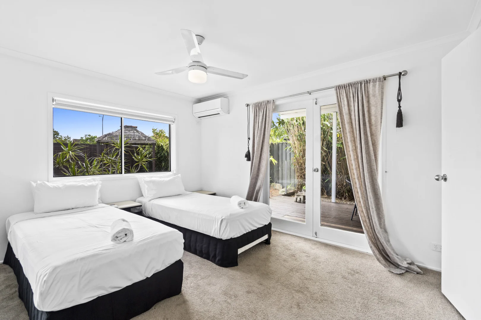 Additional image 14 of 19 Tekapo Street, Broadbeach Waters QLD 4218