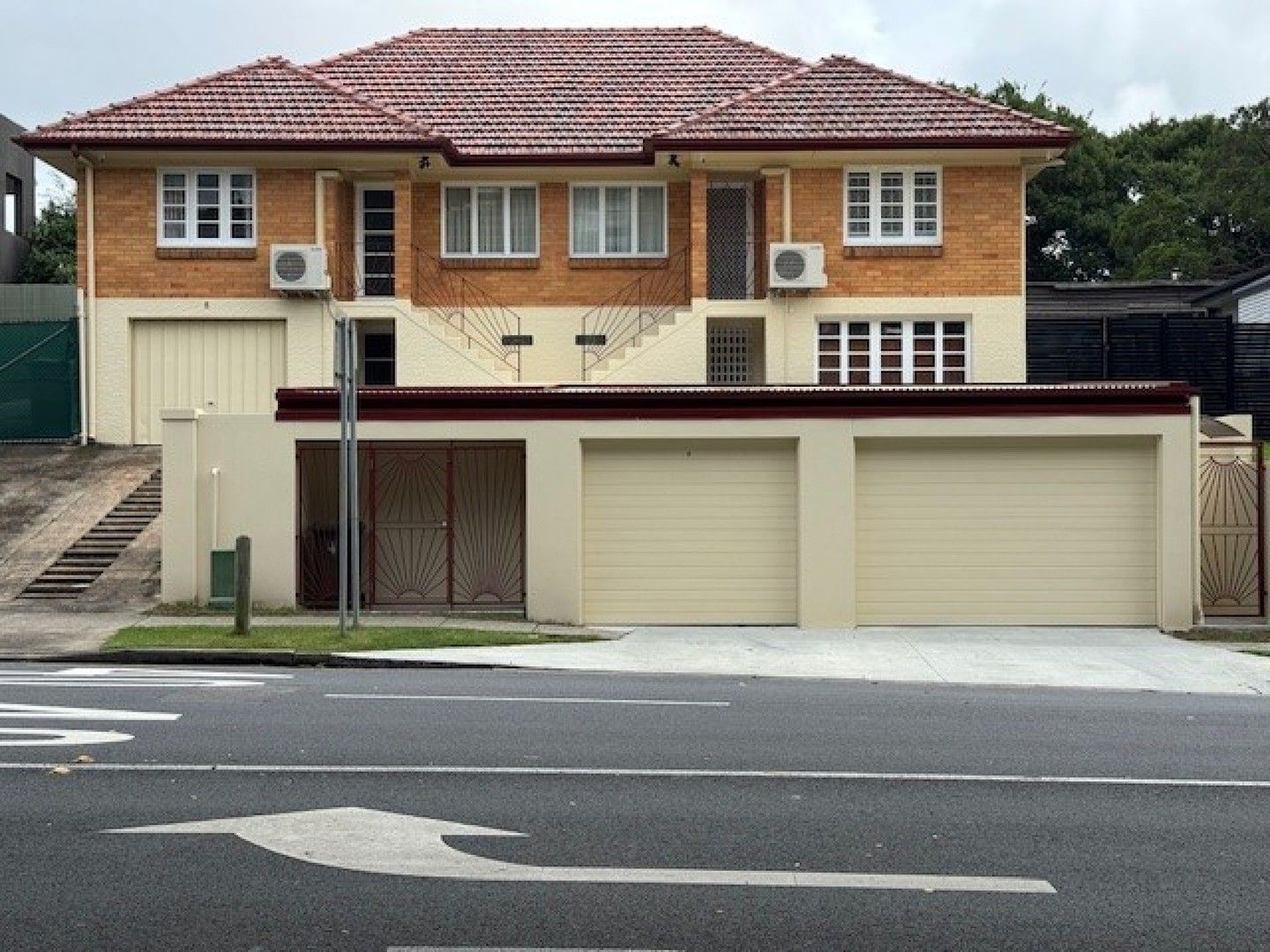 2 bedrooms Apartment / Unit / Flat in 8 Blamey Street KELVIN GROVE QLD, 4059