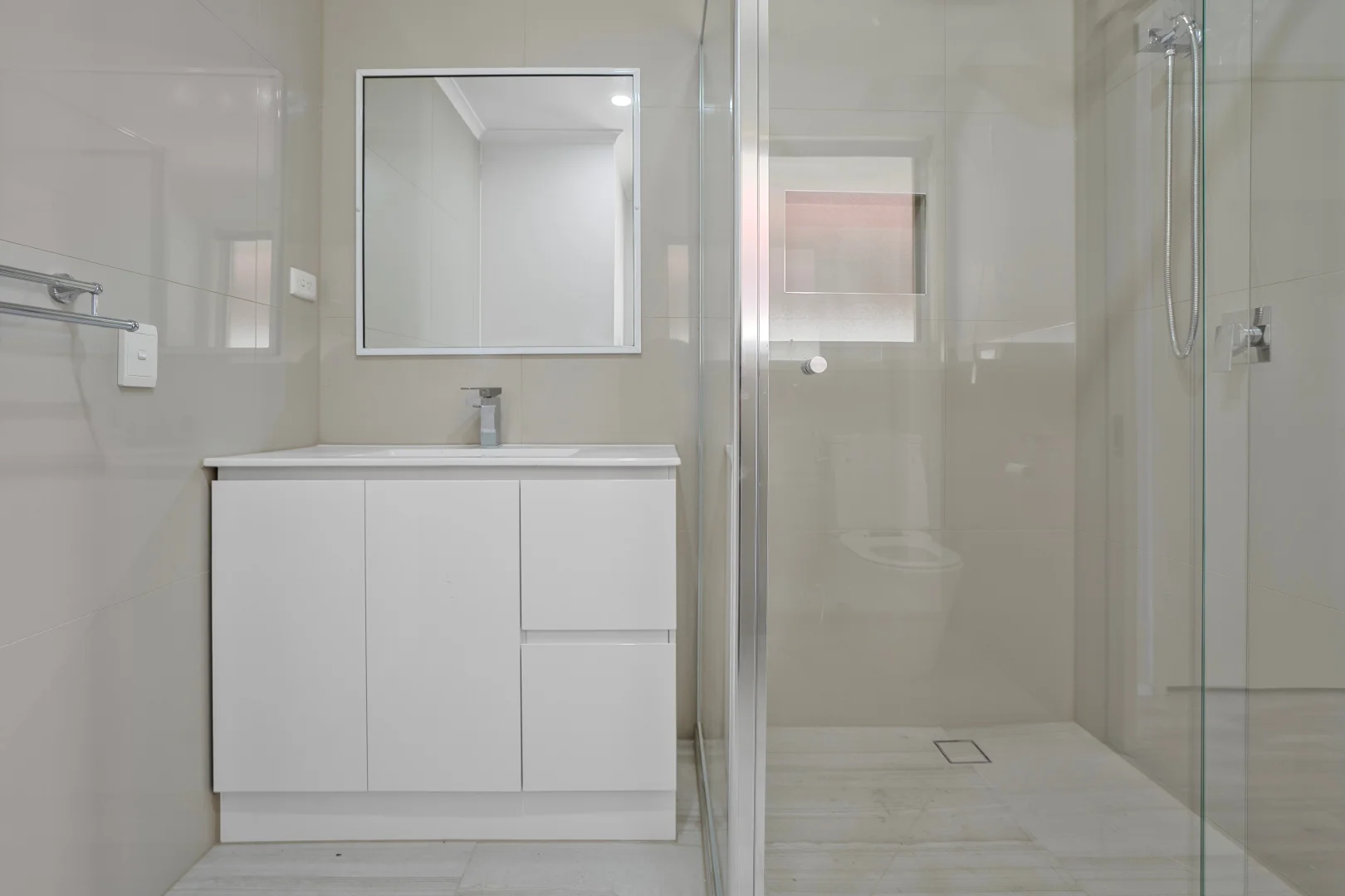 Additional image 6 of 5 Joel Pl, Gladstone Park VIC 3043