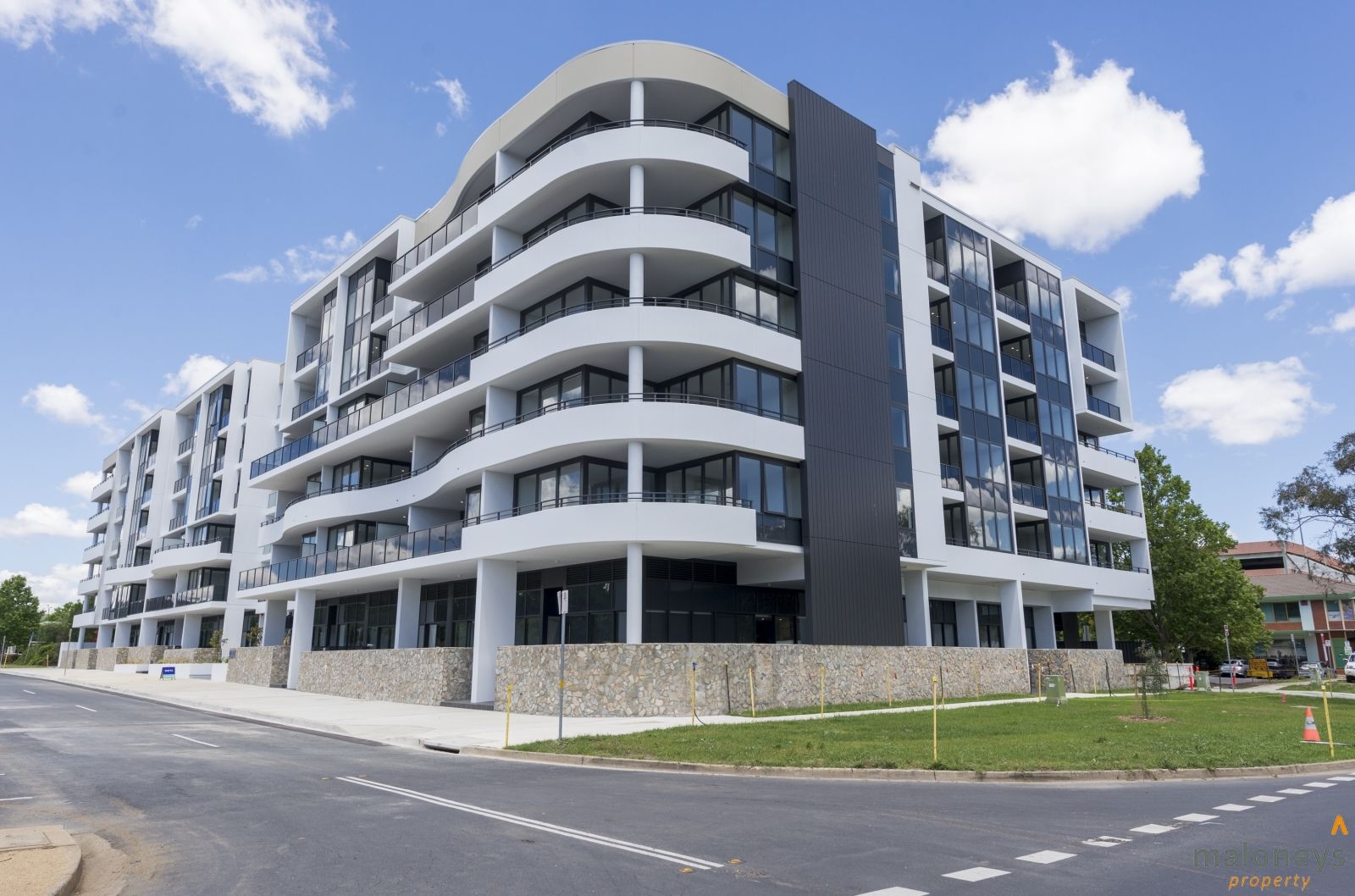 2 bedrooms Apartment / Unit / Flat in 32/26 Antill Street DICKSON ACT, 2602