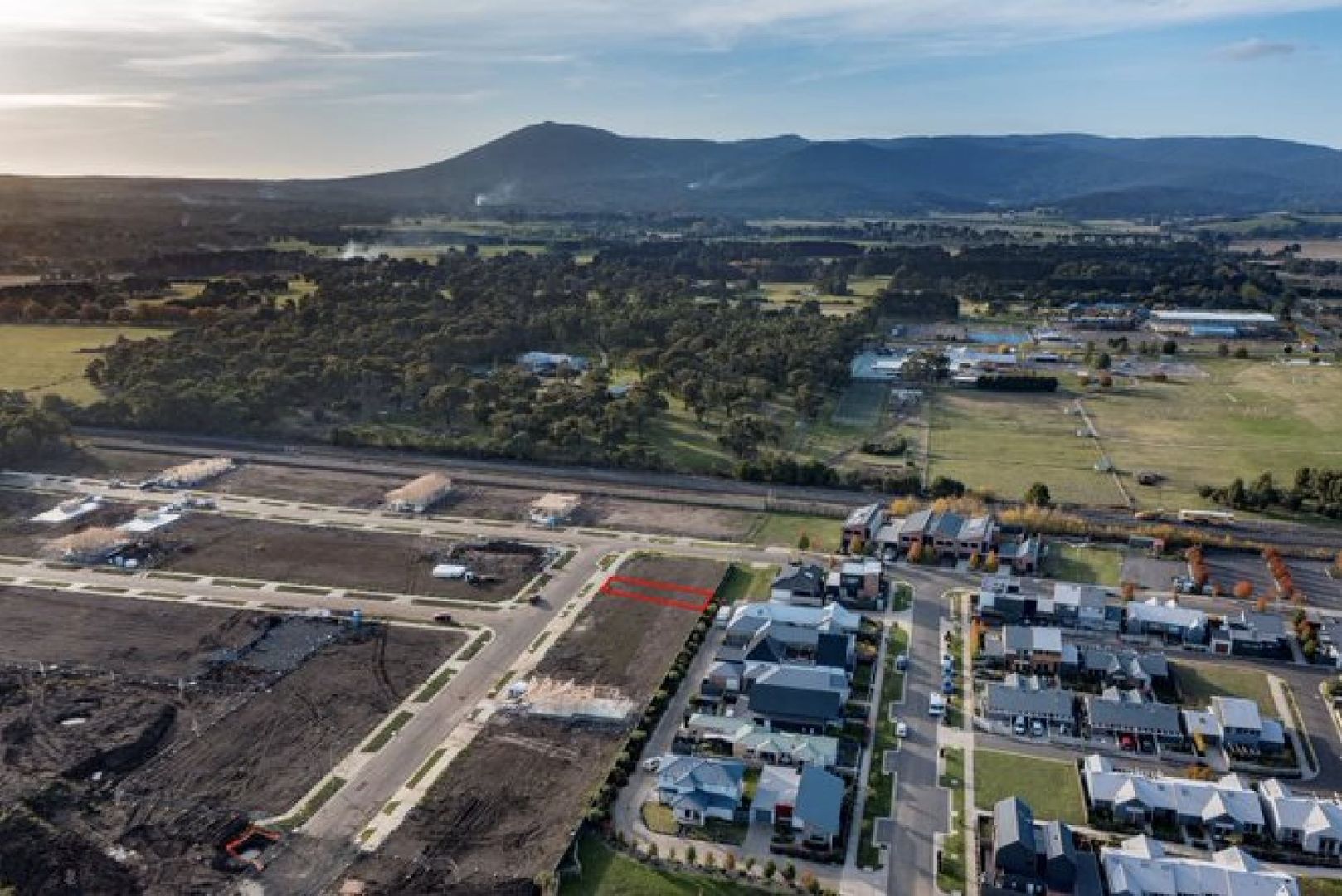 50 Crossmount Drive, New Gisborne VIC 3438 Domain