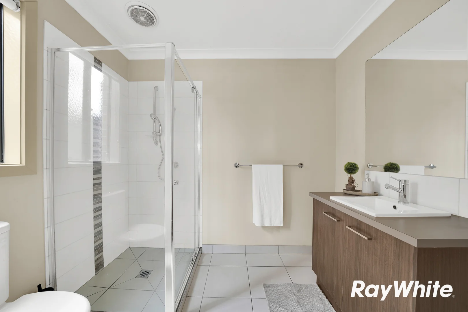 Additional image 14 of 136 Eminence Boulevard, Doreen VIC 3754