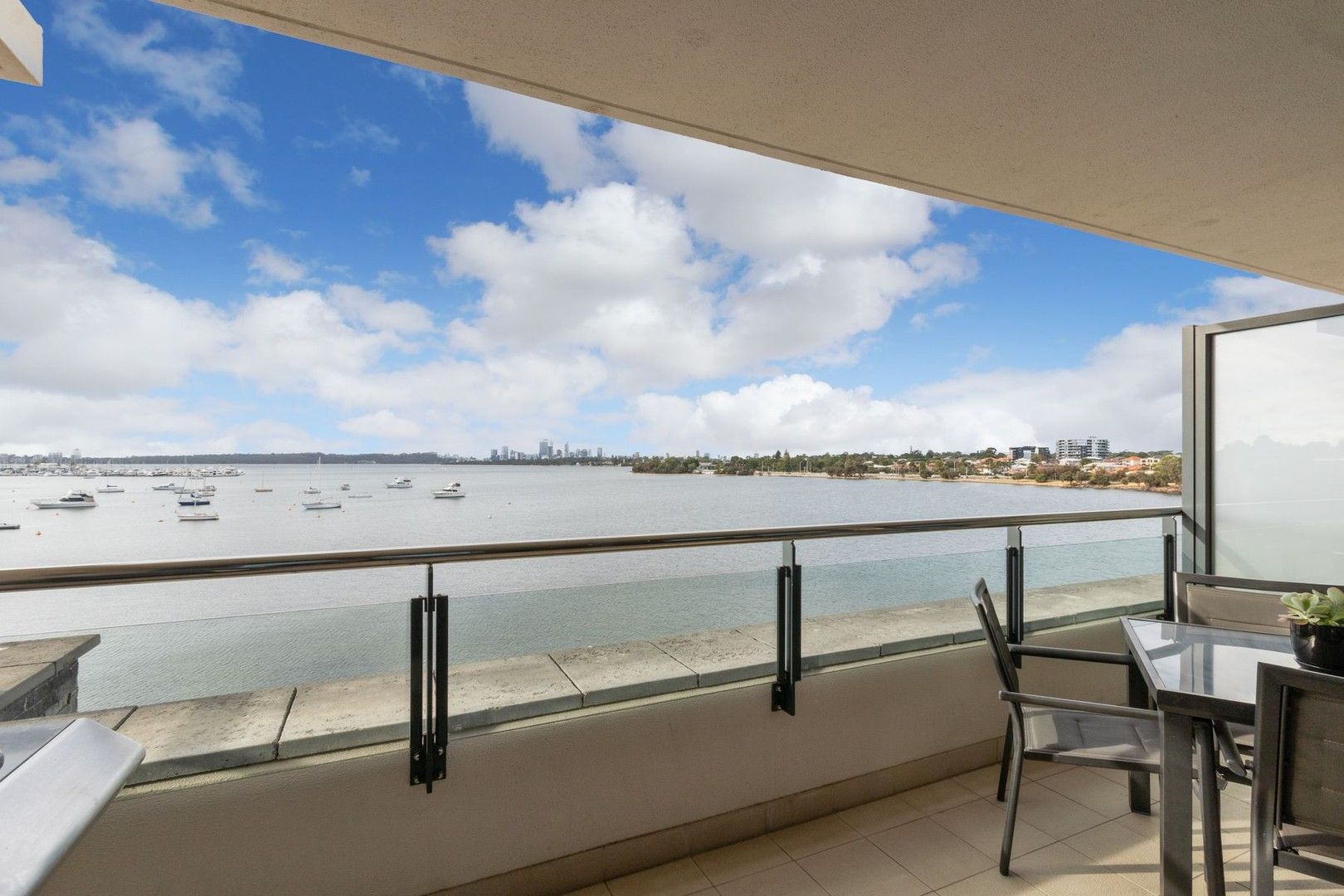 N404/70 Canning Beach Road, Applecross WA 6153, Image 1