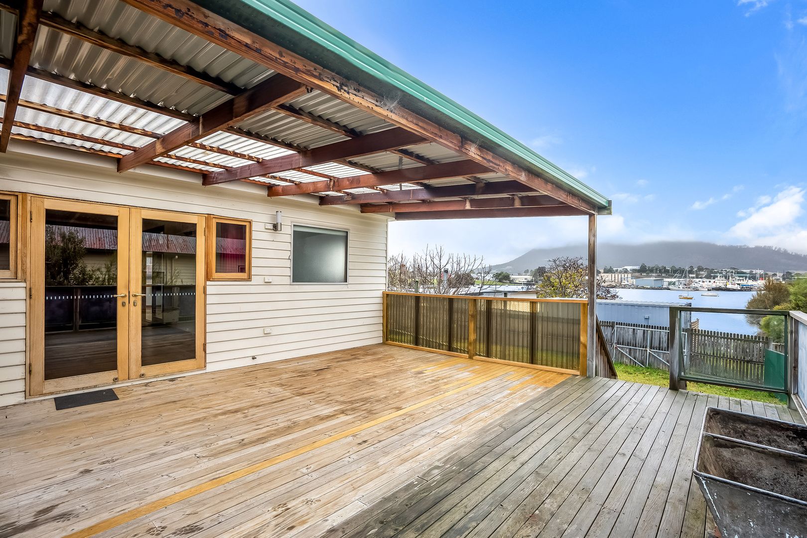 69 Gepp Parade, Derwent Park Property History & Address Research Domain