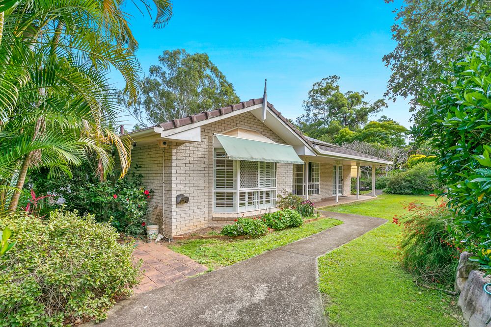 4 Sevenoaks Street, Alexandra Hills QLD 4161, Image 2