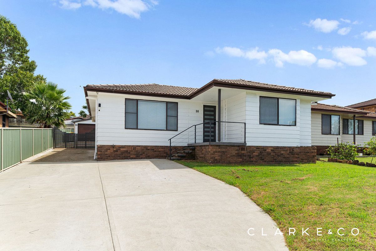 3 bedrooms House in 30 Hague Street RUTHERFORD NSW, 2320