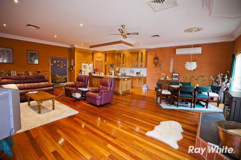 462 - 464 Bayles - Cora Lynn Road, CORA LYNN VIC 3814, Image 1