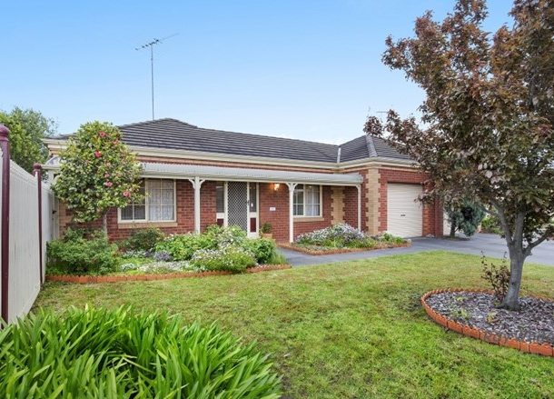 2/11 Kerrie Court, Grovedale VIC 3216