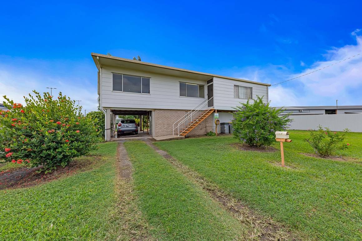 Picture of 6 Anzac Road, PROSERPINE QLD 4800