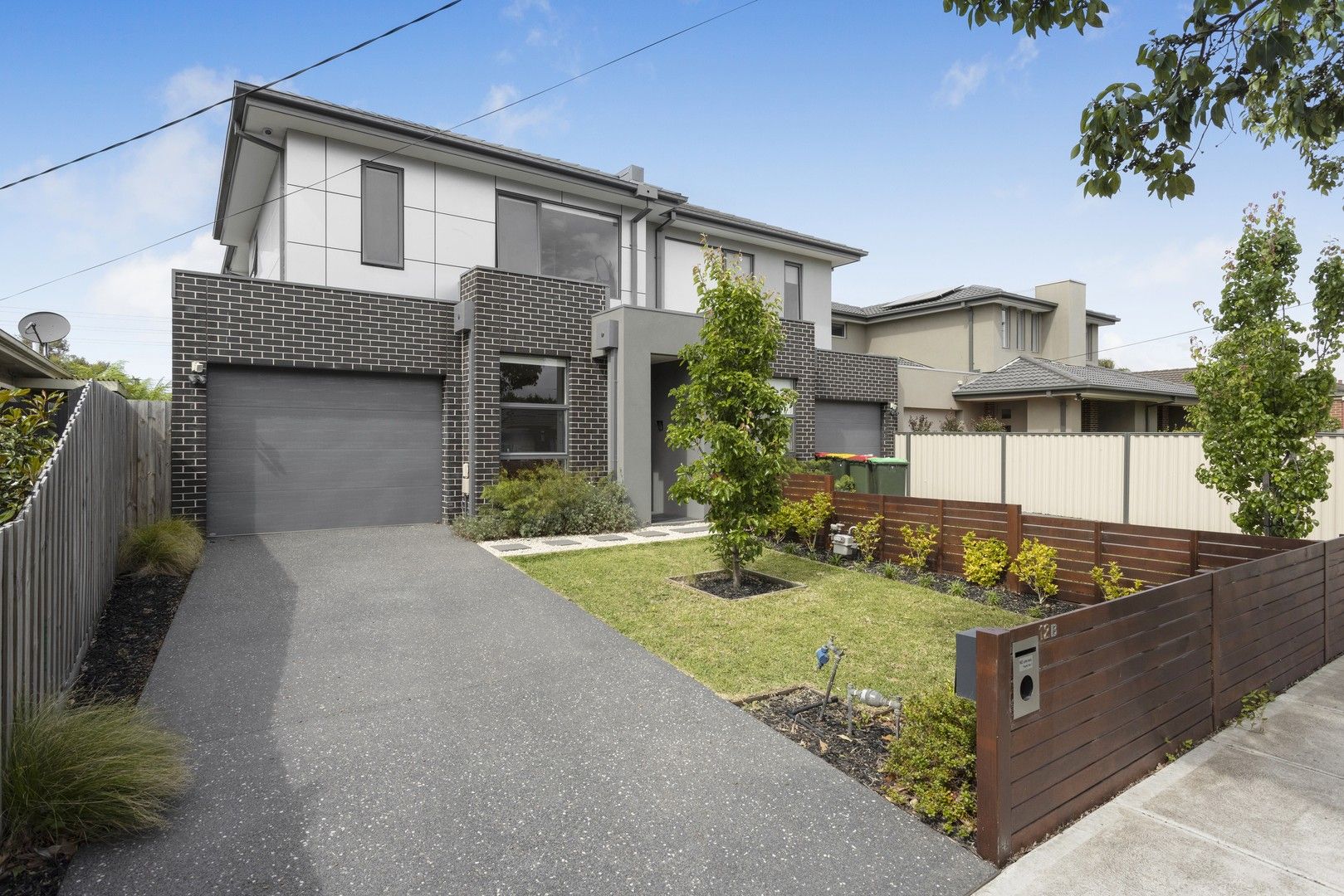 4 bedrooms House in 12B Fairbank Rd BENTLEIGH VIC, 3204