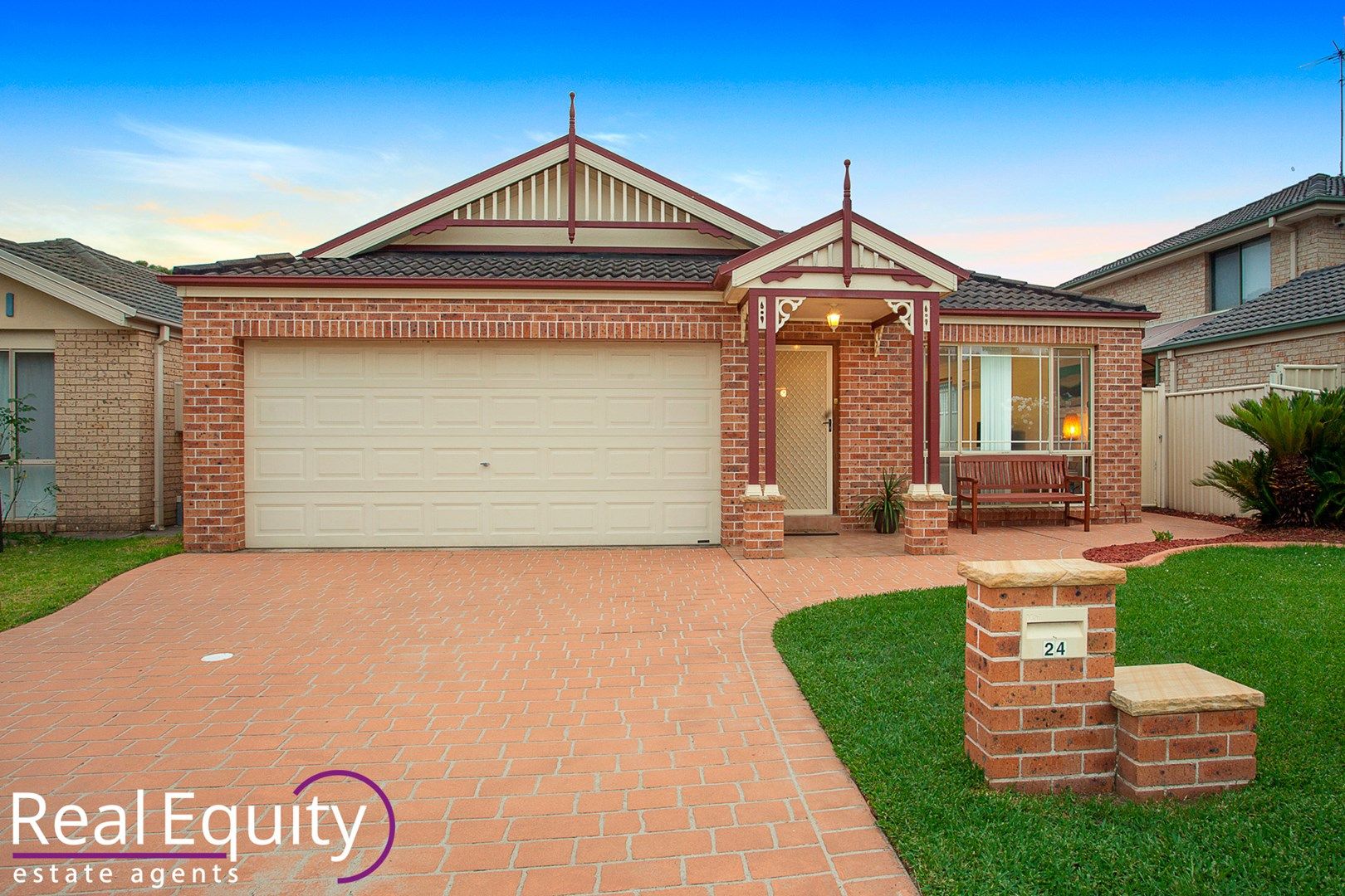 24 Kinchega Court, Wattle Grove NSW 2173, Image 0