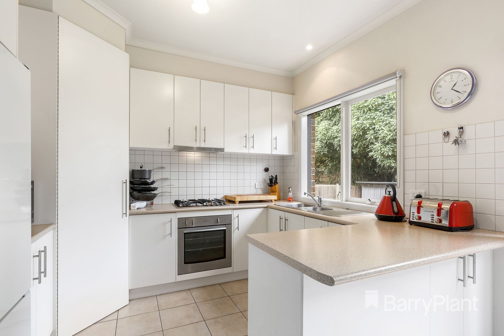 4/2 Elm Street, Bayswater VIC 3153, Image 2