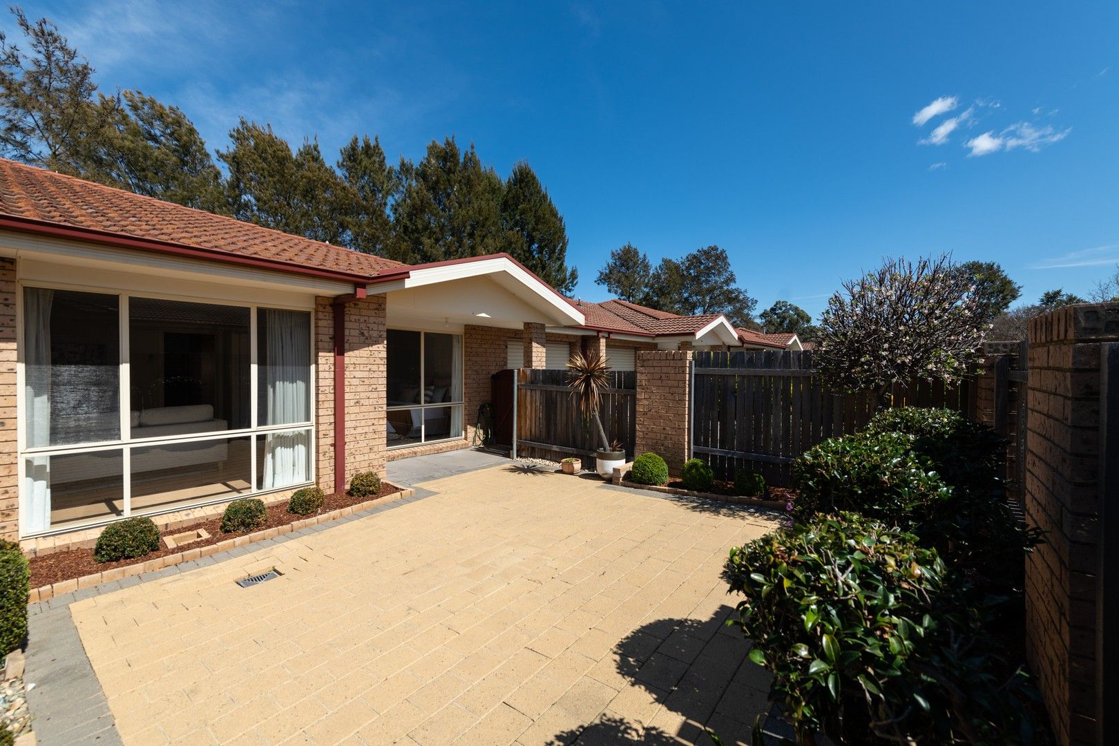 3 bedrooms Townhouse in 35/42 Lhotsky Street CHARNWOOD ACT, 2615