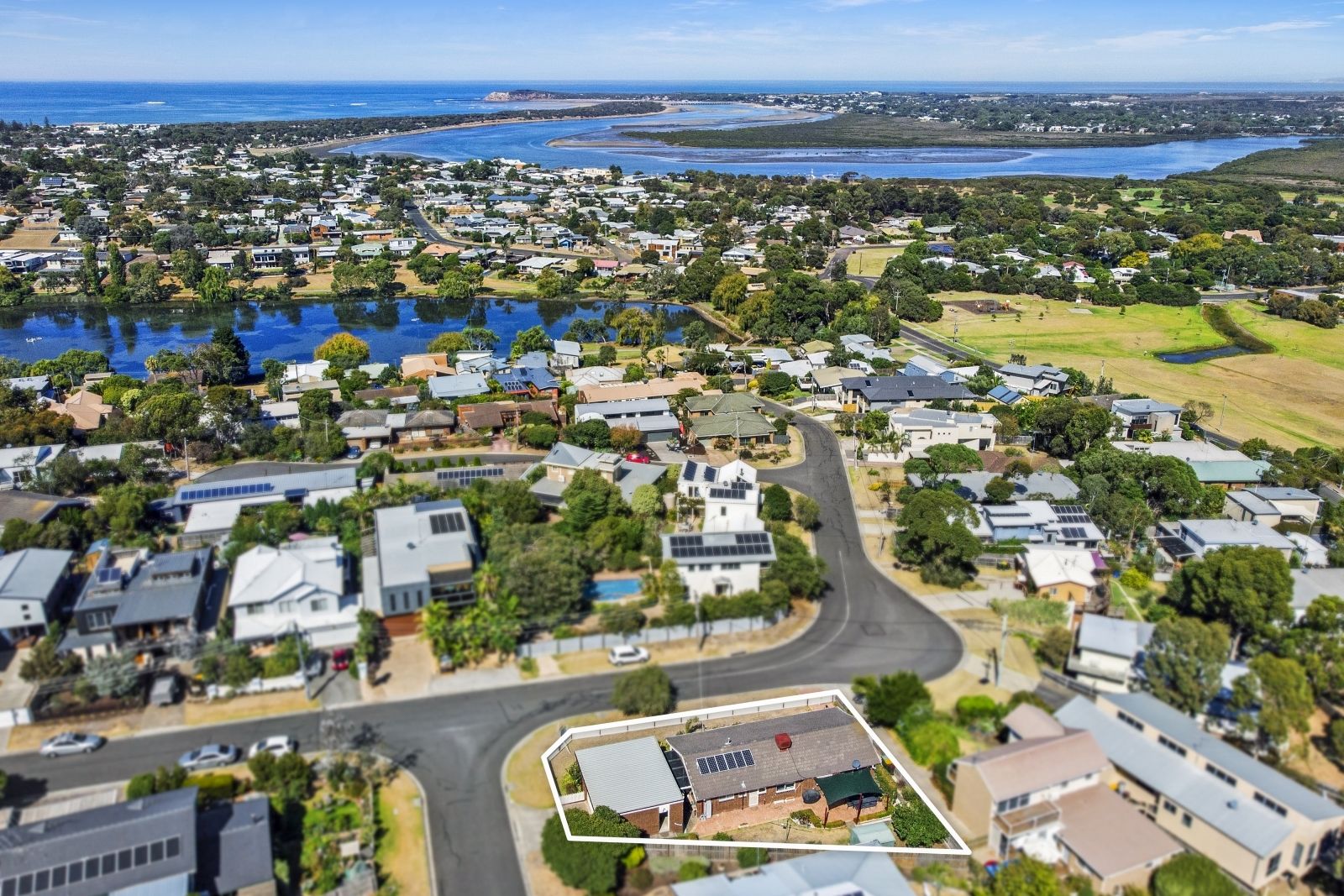 8 Foam Street, Ocean Grove VIC 3226, Image 1