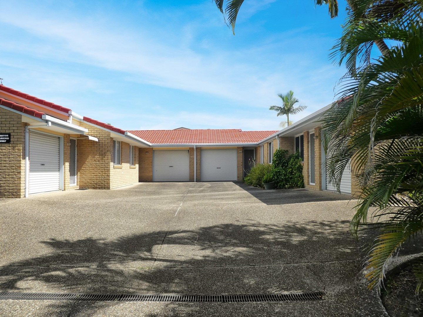 2 bedrooms Apartment / Unit / Flat in 2/1 Melville Court MOUNT COOLUM QLD, 4573