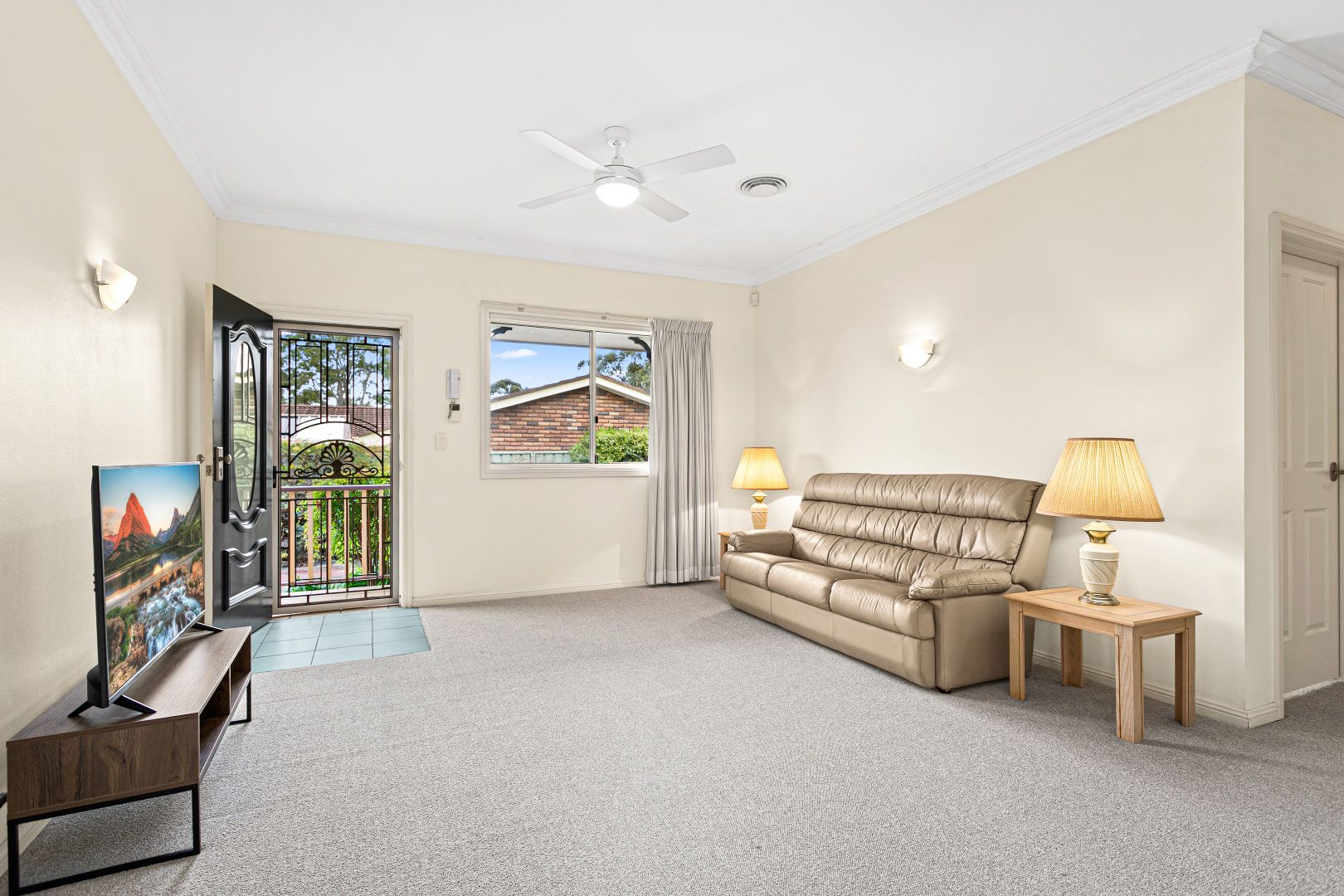 2/8 Louisa Street, Oatley NSW 2223, Image 1