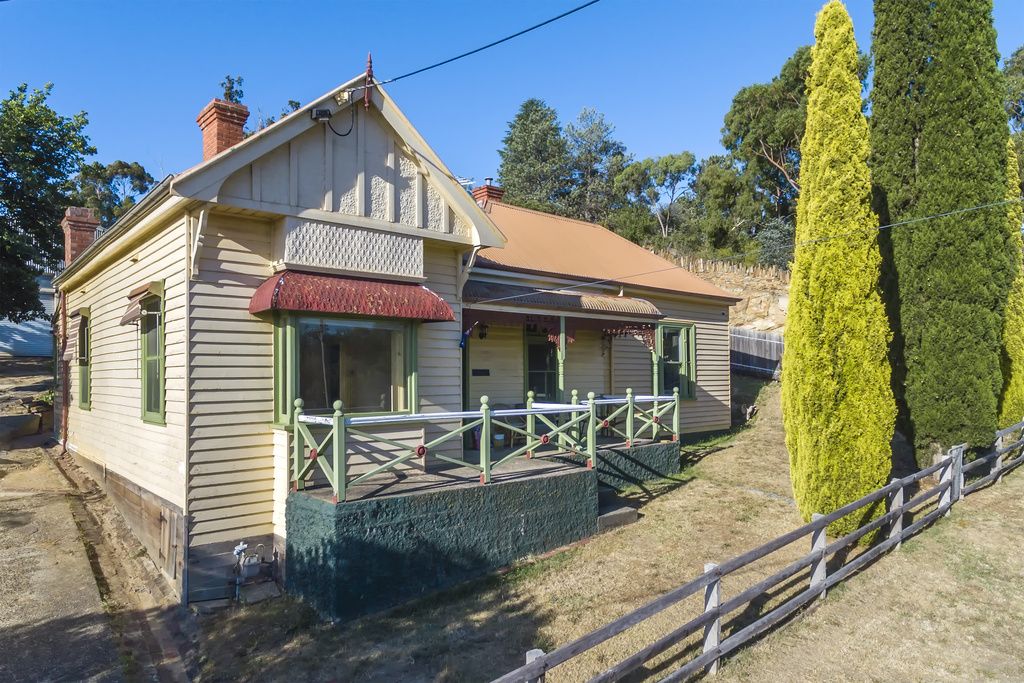 81 Lyttleton Street, Castlemaine Property History & Address Research