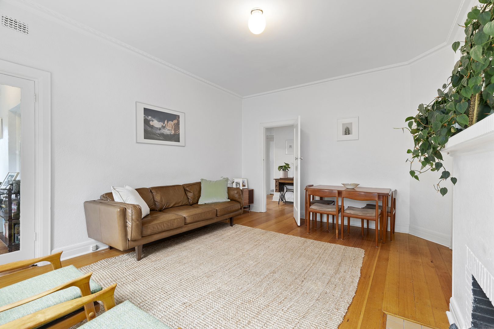 1/205 Alma Road, St Kilda East VIC 3183, Image 2