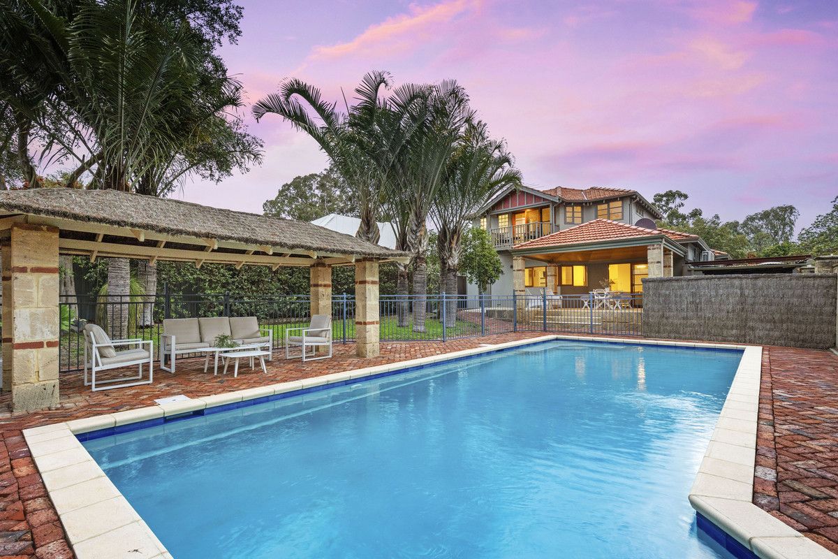 4 bedrooms House in 22 Weld Street NEDLANDS WA, 6009