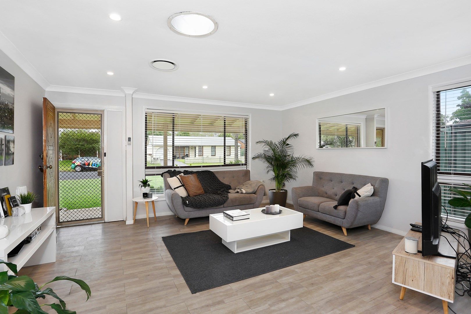 20 Scarvell Avenue, Mcgraths Hill NSW 2756, Image 1