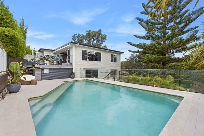 Picture of 7 Somerset Close, WAMBERAL NSW 2260