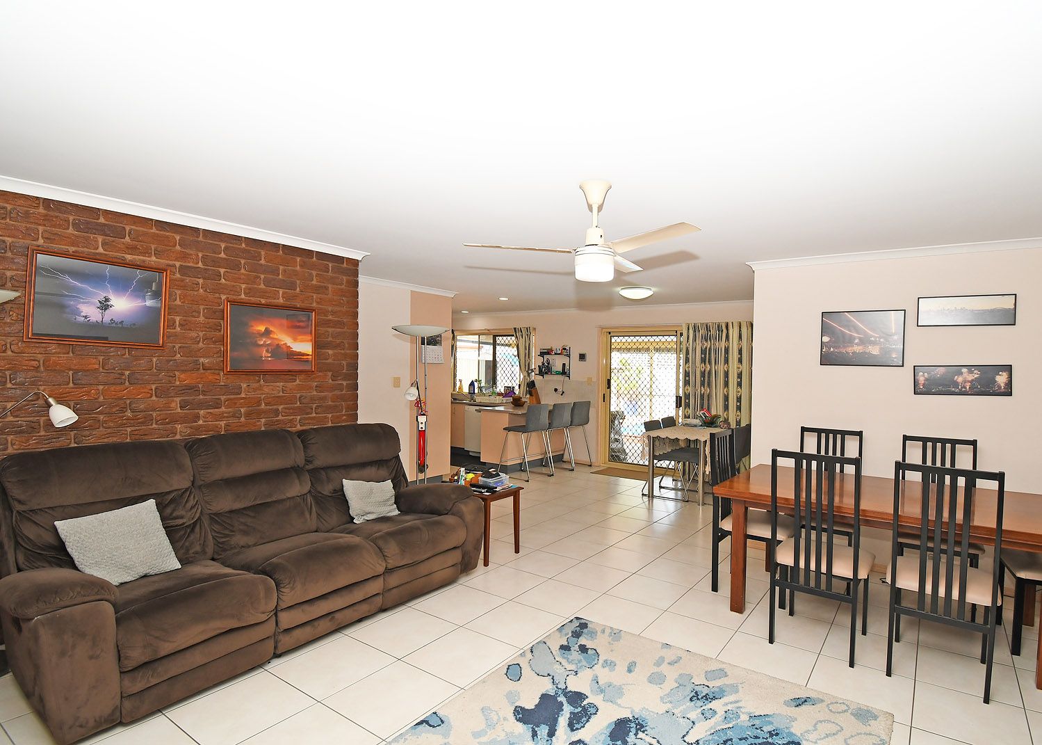 15 Moorhen Court, Eli Waters QLD 4655, Image 2