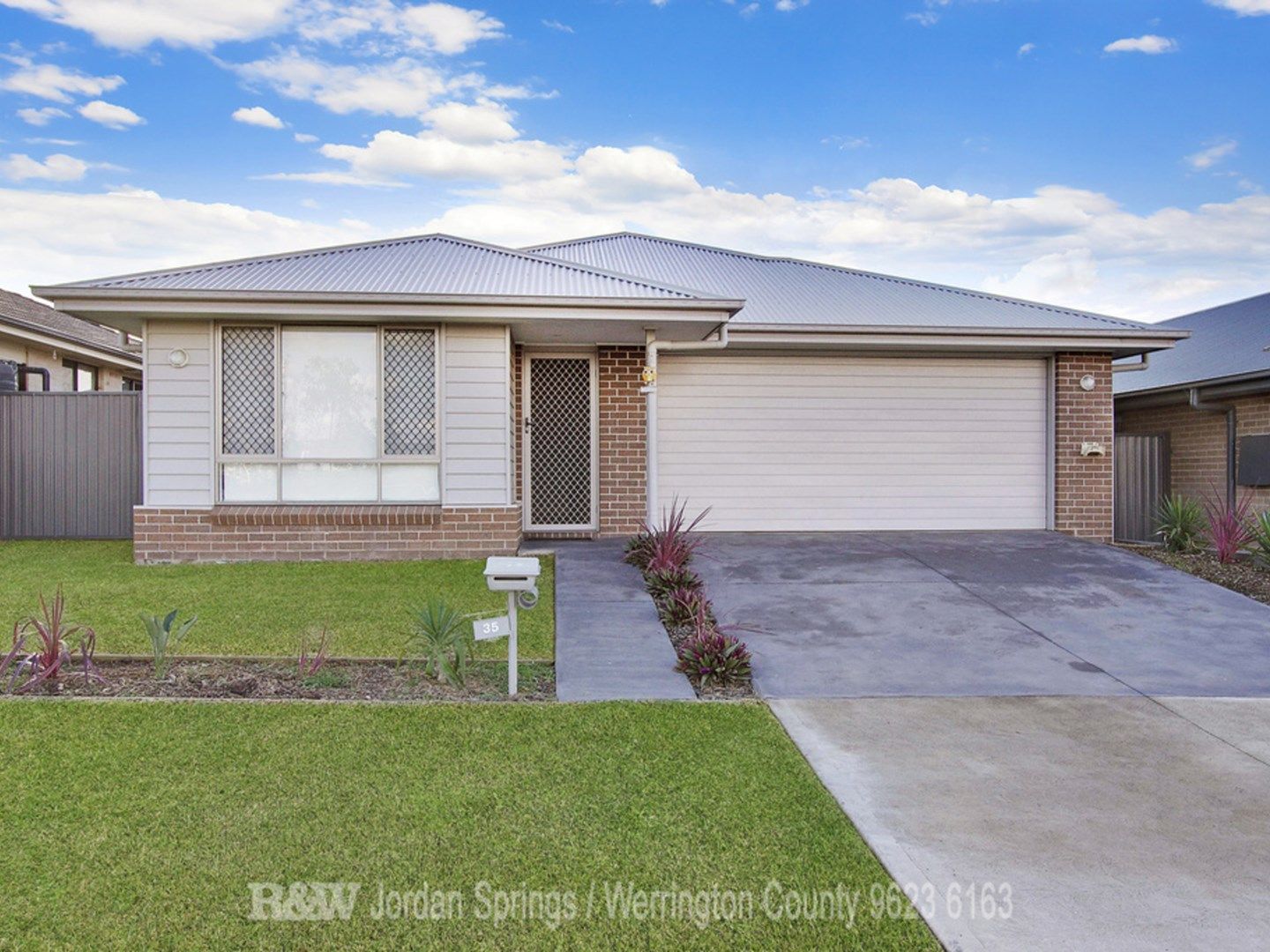 35 Greenwood Parkway, Jordan Springs NSW 2747, Image 0