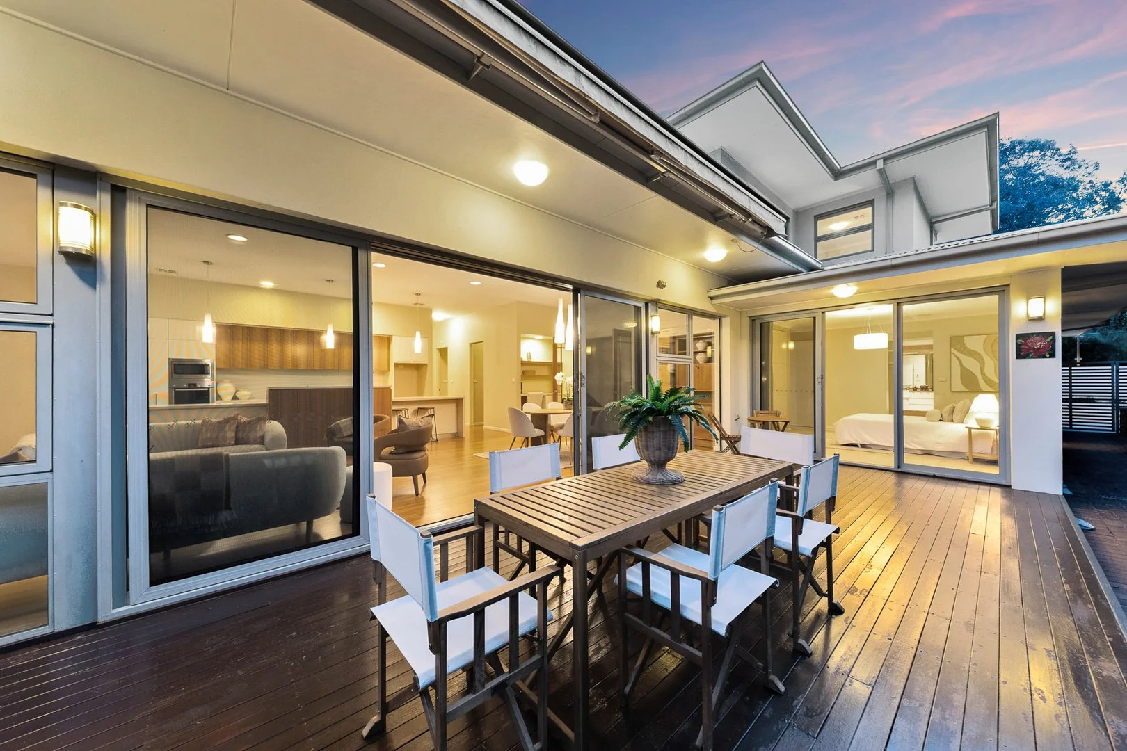 Additional image 55 of 10 Glossop Crescent, Campbell ACT 2612