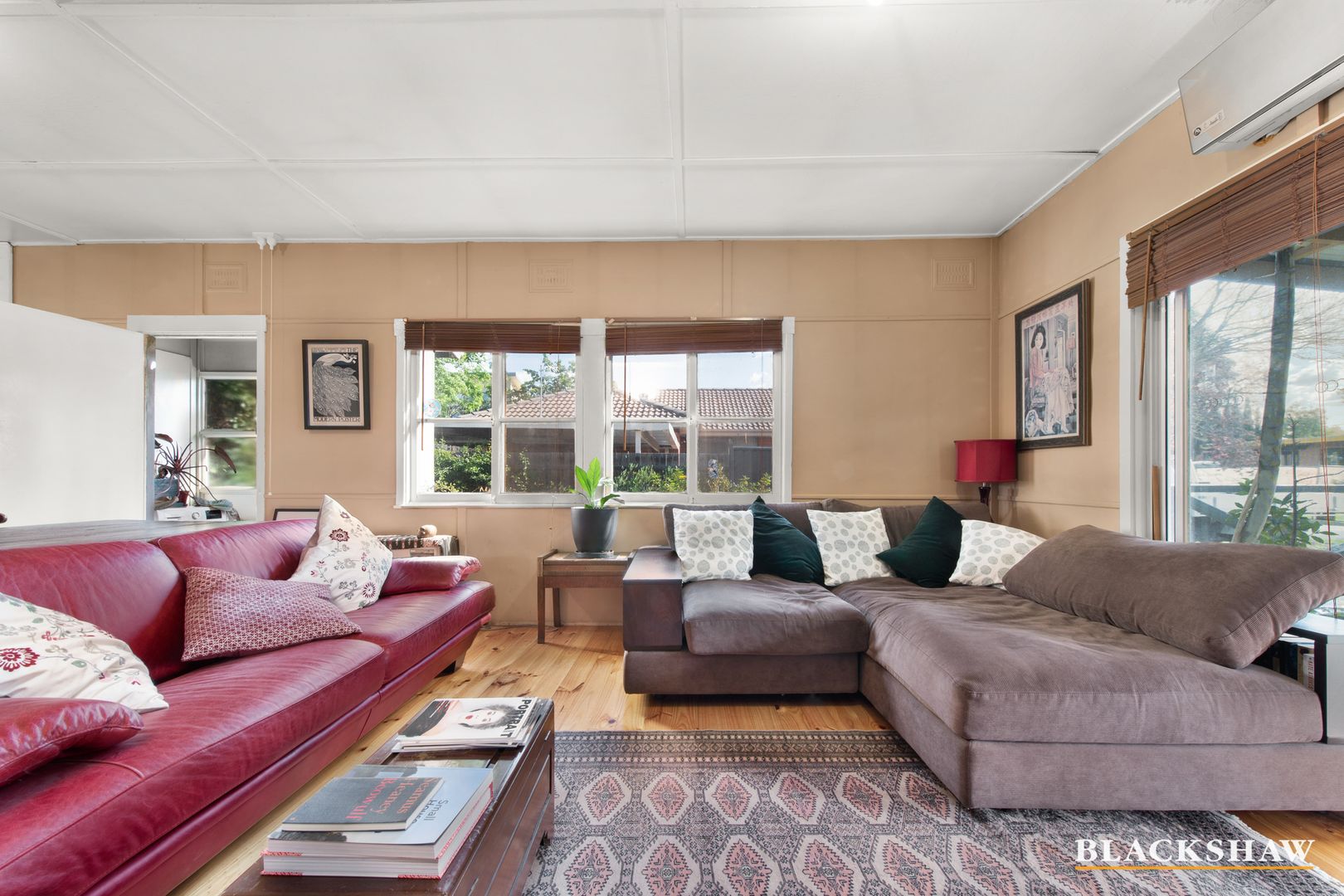 11 Tungun Street, Narrabundah ACT 2604, Image 2