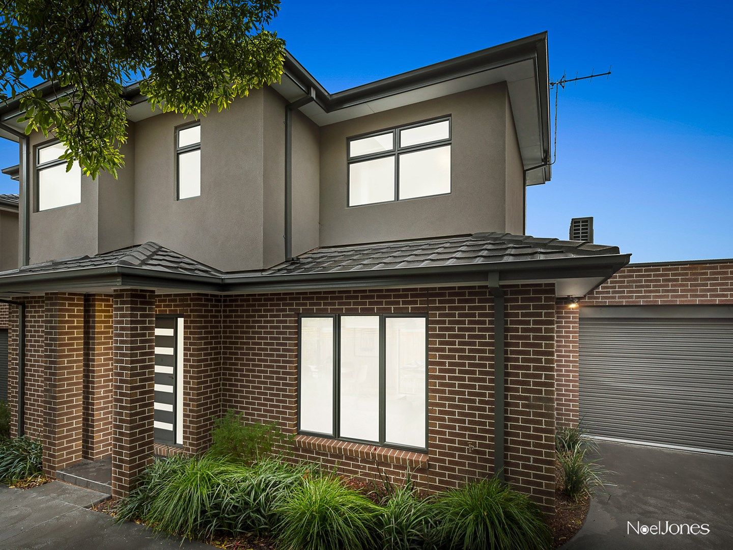 2/25 Shady Grove, Nunawading VIC 3131, Image 1