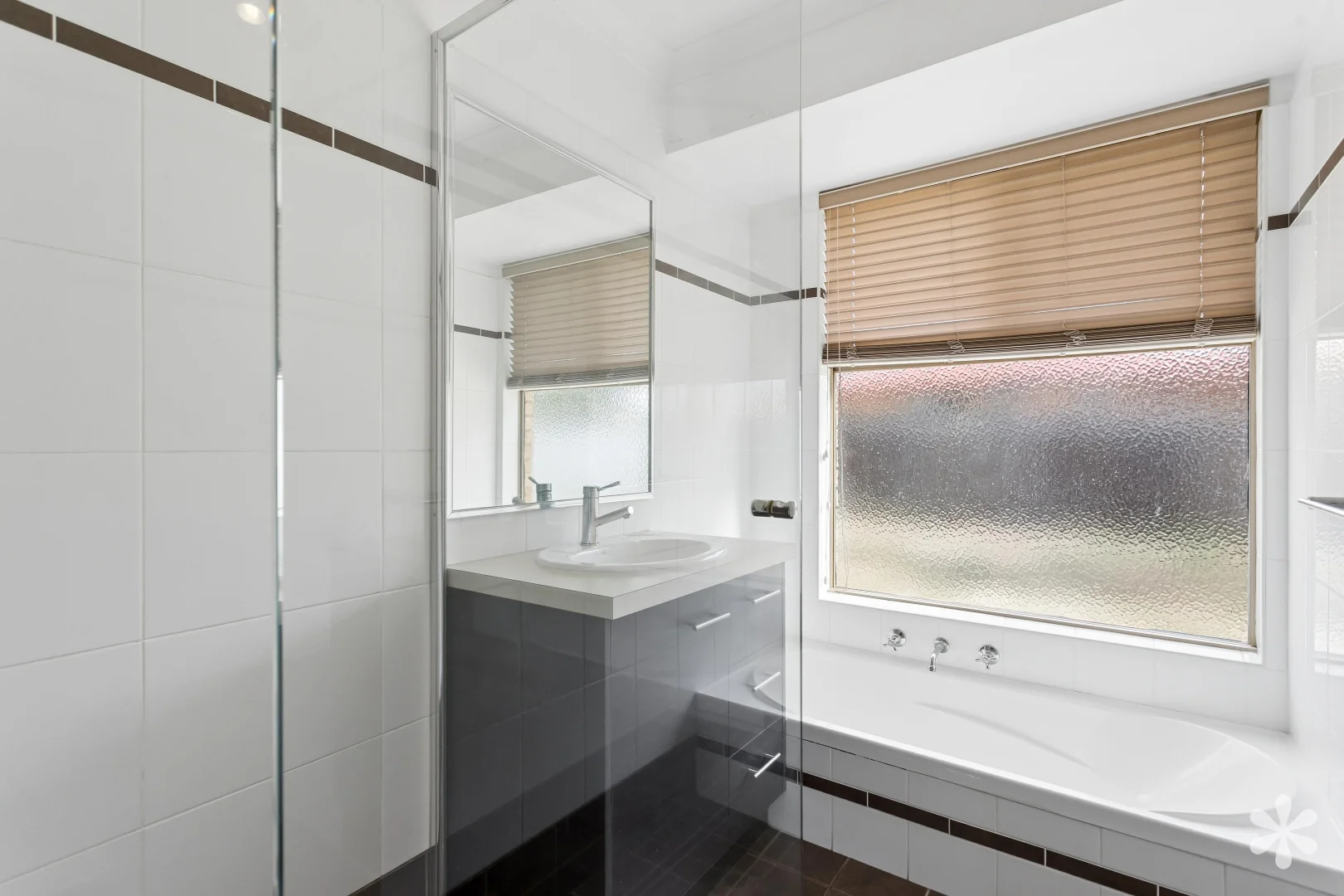 Additional image 15 of 18 Bucknell Place, Swan View WA 6056