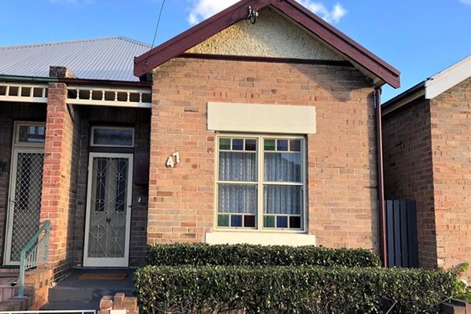 Picture of 47 Read Avenue, LITHGOW NSW 2790