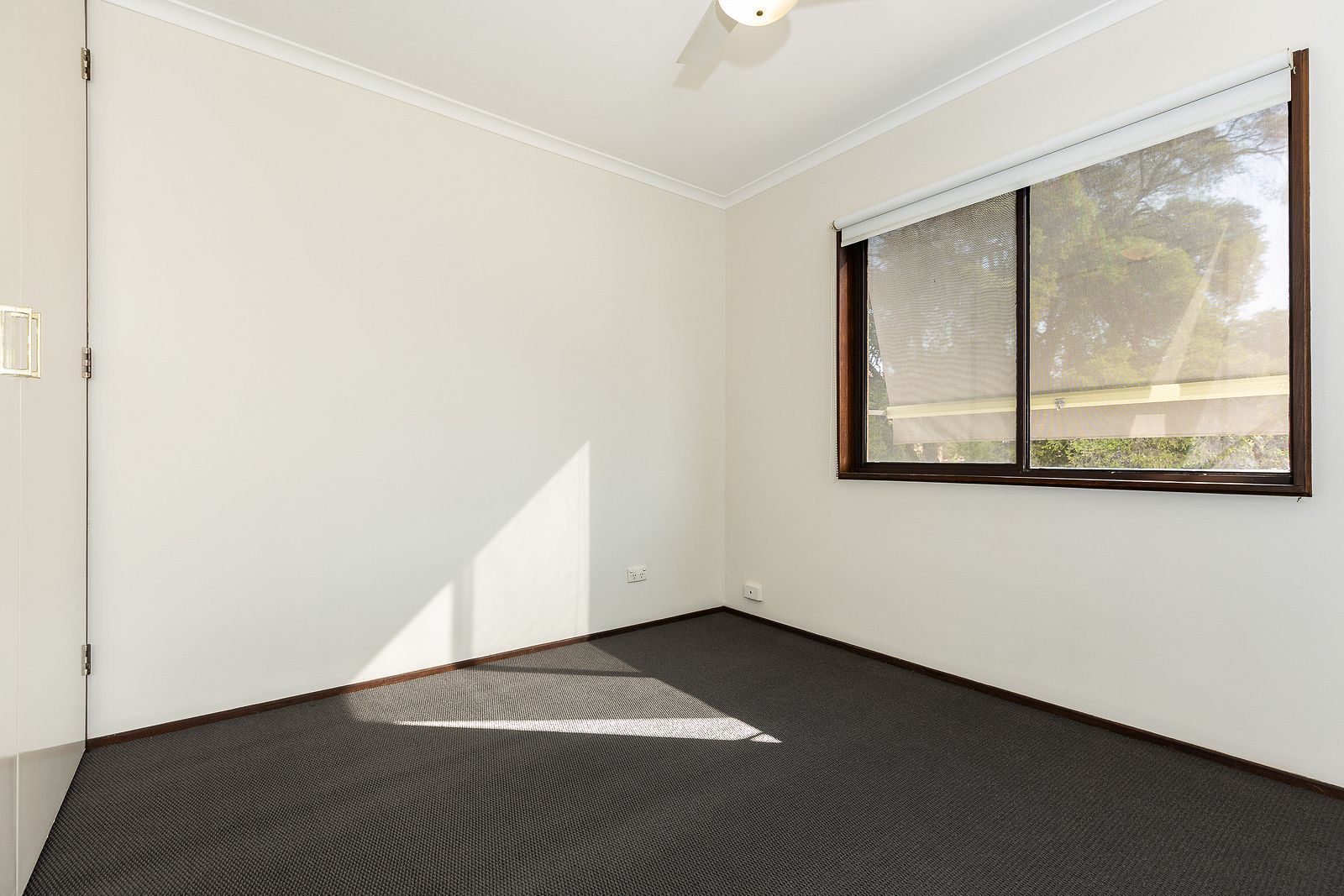 2/523 Hovell Street, South Albury NSW 2640, Image 2