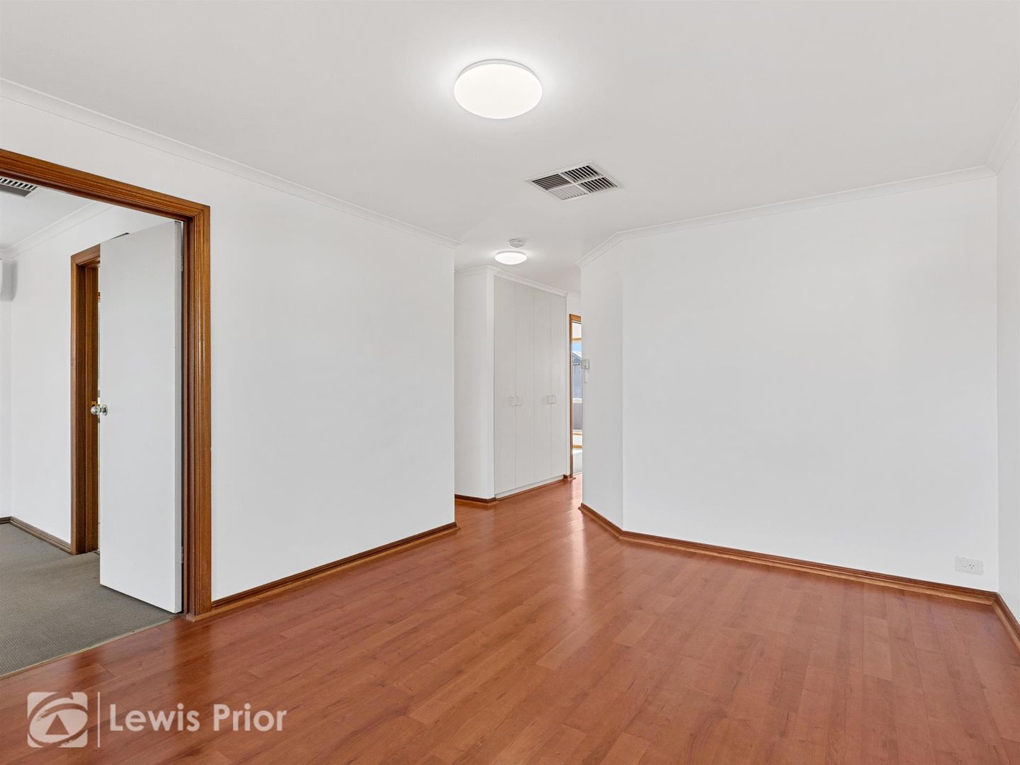 4/25 Third Avenue, Ascot Park SA 5043, Image 2