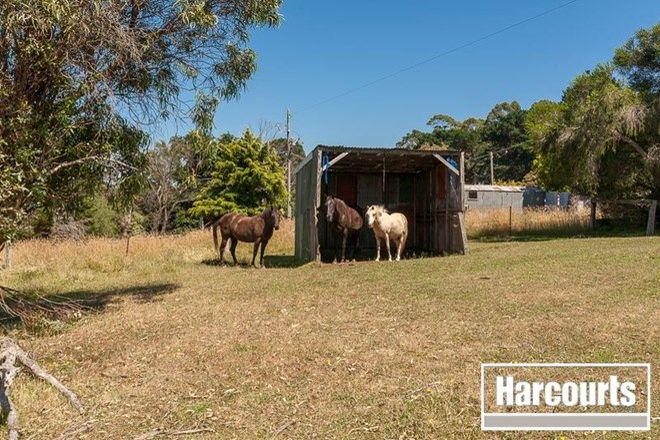 Picture of 114 Weirs Road, NARRACAN VIC 3824