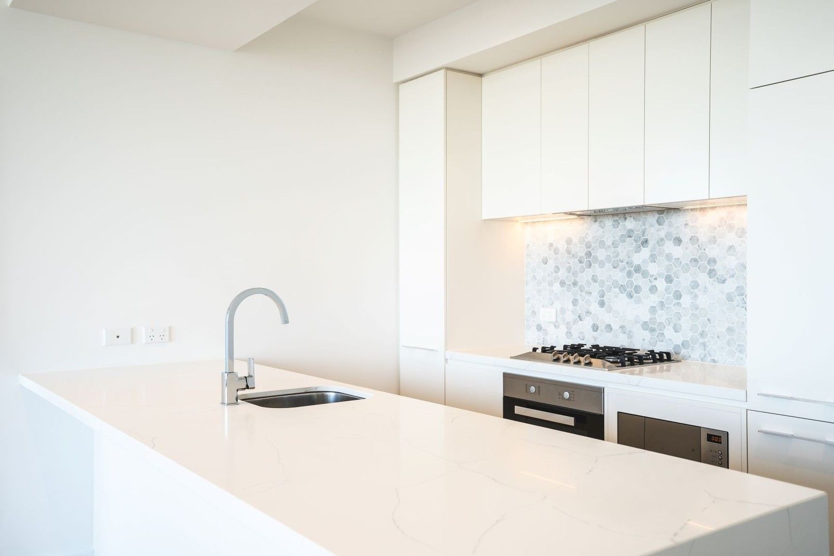 2 bedrooms Apartment / Unit / Flat in 1203/850 Whitehorse Rd BOX HILL VIC, 3128