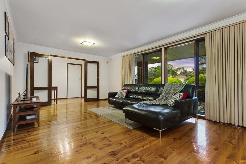 7 Calvin Court, Wheelers Hill VIC 3150, Image 2