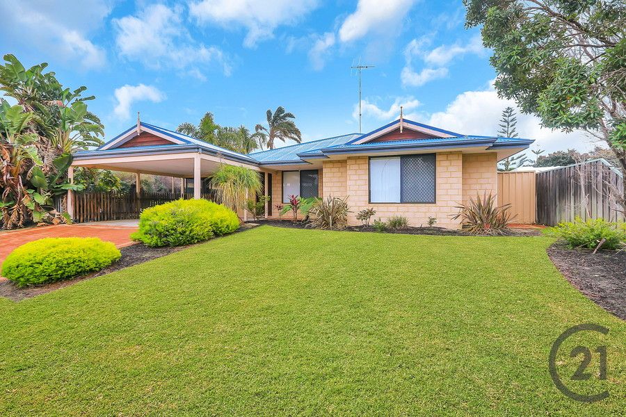 4 bedrooms House in 14 Bethel Corner HALLS HEAD WA, 6210